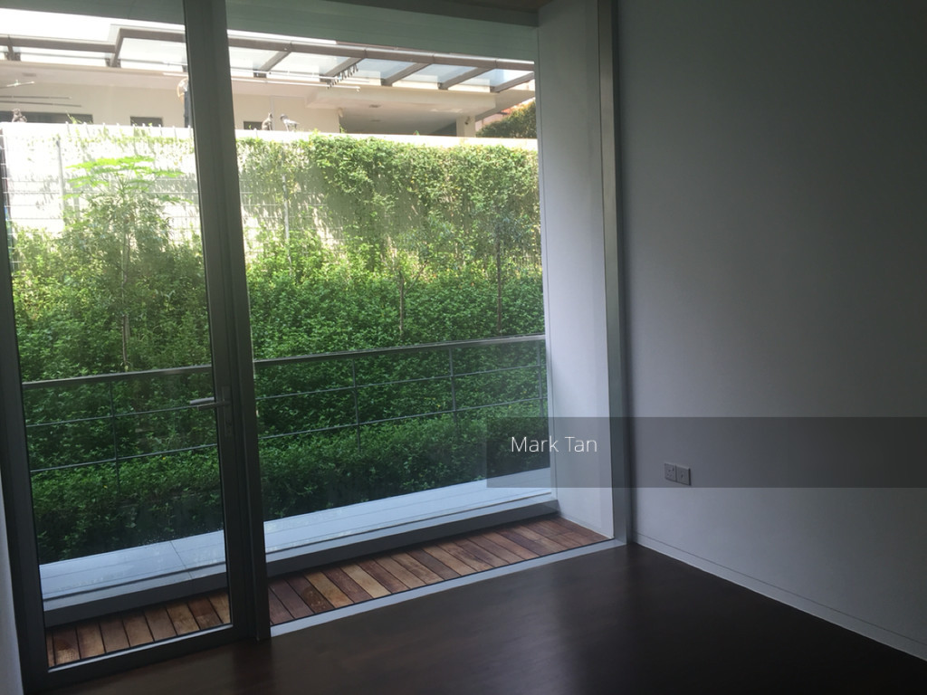 Seletar Park Residence thumbnail photo